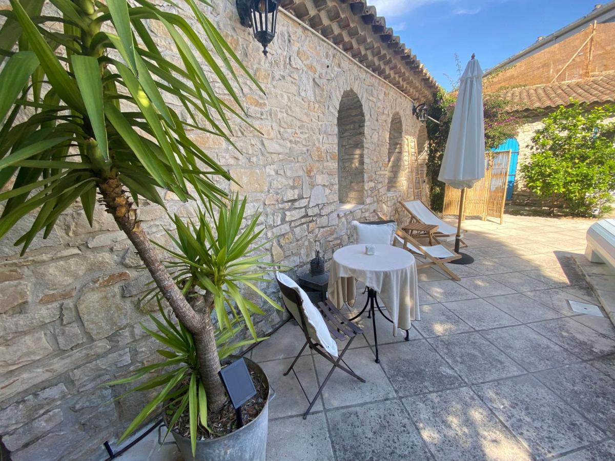 Le Patio Aux Oiseaux Bed & Breakfast La Ciotat Exterior photo